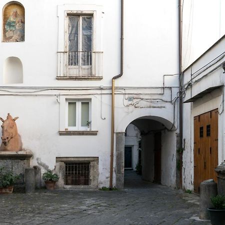Suite & Luxury Rooms Palazzo Diomede Carafa ナポリ エクステリア 写真