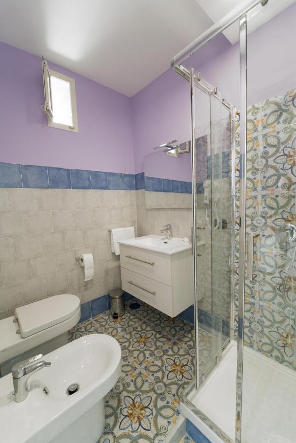 Suite & Luxury Rooms Palazzo Diomede Carafa ナポリ エクステリア 写真